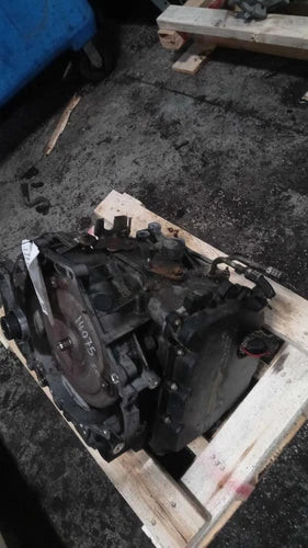2013 Chevrolet Equinox Automatic Transmission OEM Tested Used used OEM transmission assembly