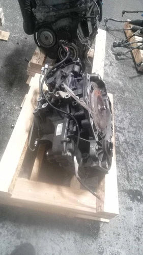 2012 Chevrolet Equinox AT 6 Speed FWD Used OEM transmission assembly used OEM transmission assembly