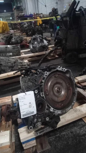 2015 Kia Sportage OEM Automatic Transmission Assembly Silver Used Tested used OEM transmission assembly