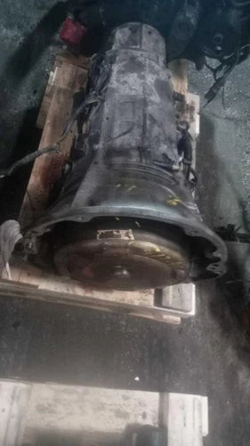 2010 Jeep Grand cherokee AT 5.7L 4x4 Used OEM transmission assembly used OEM transmission assembly