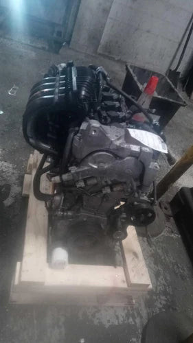 2017 Nissan Rogue 2.5L Engine Complete Assembly Used OEM White used OEM engine assembly