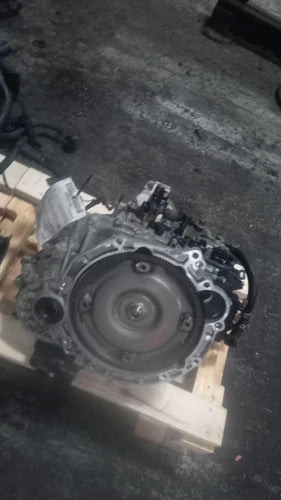 2017 Kia Forte White Automatic Transmission Assembly OEM Used 124K Miles used OEM transmission assembly