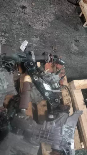 2016 Honda CR-V Rear Differential Carrier Assembly OEM Used 92000 Miles used OEM rear differential carrier