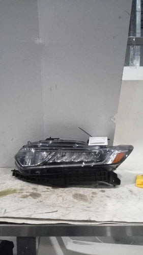 2020 Honda Accord turbo LED high beam Left Gr Used OEM headlight used OEM headlight