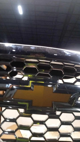 2015 Chevrolet Silverado 1500 OEM Grey Front Grille Used 6 Mo Warranty used OEM grille