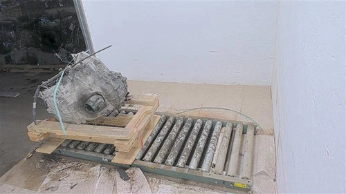 2015 Kia Sorento Automatic Transmission Assembly Used OEM Black 3.3L FWD used OEM transmission assembly
