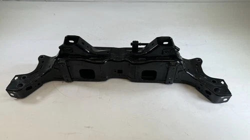 2016 - 2020 CHEVROLET MALIBU REAR SUBFRAME CROSSMEMBER CRADLE 23365755 OEM used OEM rear subframe and crossmember