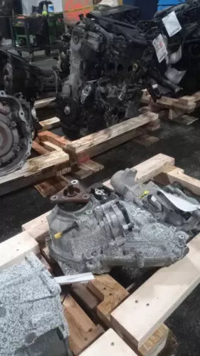 Used OEM BMW X6 Transfer Case Assembly 2017 3.0L xDrive 103K Miles used OEM transfer case