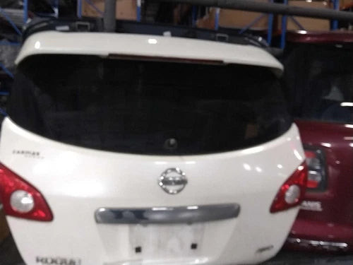 2015 Nissan Rogue Deck Lid OEM White Used 4DR SUV Salvage Part used OEM deck lid