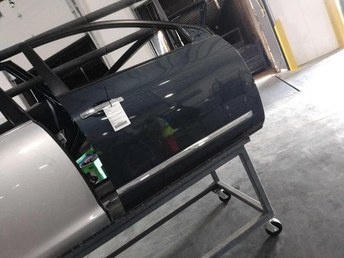 2014 Nissan Rogue electric Front Righ Used OEM complete door assembly used OEM complete door assembly