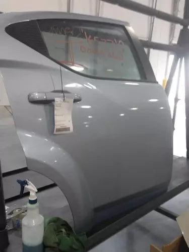 2013 Dodge Avenger electric Rear R Used OEM complete door assembly used OEM complete door assembly