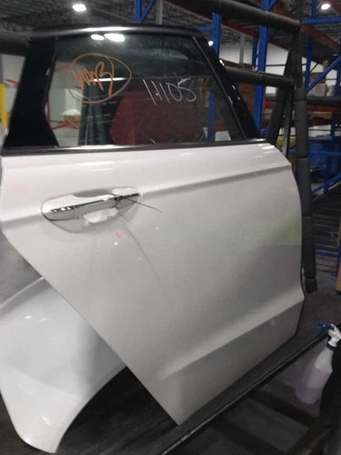 Ford Fusion 2018 Rear Right Door OEM Used White 4DR Power Lock used OEM complete door assembly