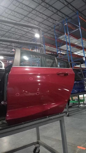 2018 Chevrolet Cruze Rear Left Grad Used OEM complete door assembly used OEM complete door assembly