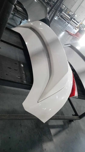 2014 Ford Focus White OEM Tailgate 6 Month Warranty Used 139K Miles used OEM liftgate or tailgate