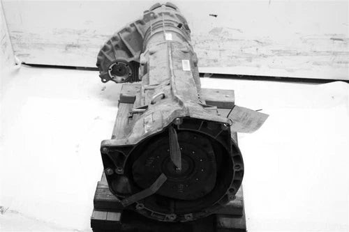 Used OEM 2008 Audi Q7 3.6L Automatic Transmission Assembly Black used OEM transmission assembly