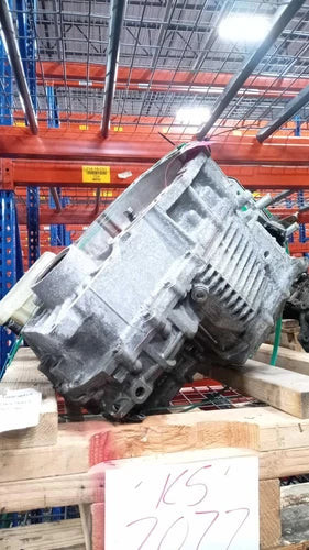 2010 Mercury Milan Automatic Transmission Assembly Used OEM 2.5L White used OEM transmission assembly