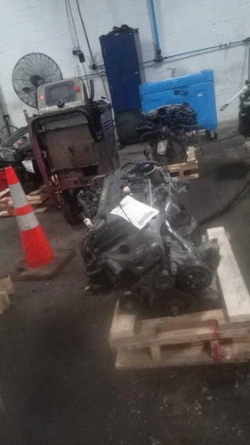 Used 2014 Honda Civic 1.8L Engine Complete Assembly OEM Black used OEM engine assembly