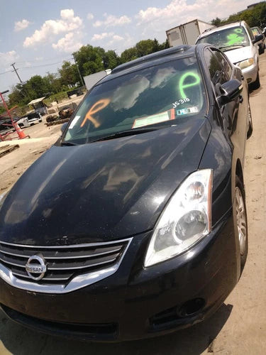 2010 Nissan Altima electric Sdn R. w/ Used OEM complete door assembly used OEM complete door assembly