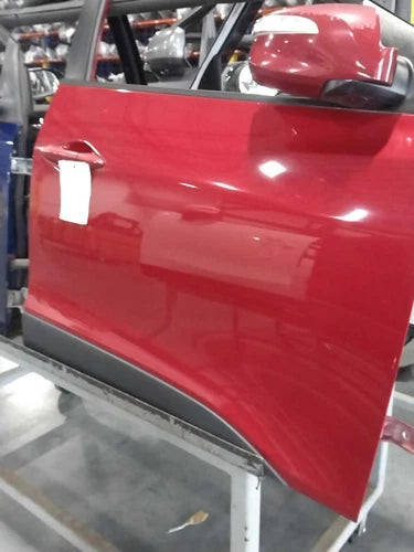 2013 Hyundai Tucson electric w/side c Used OEM complete door assembly used OEM complete door assembly