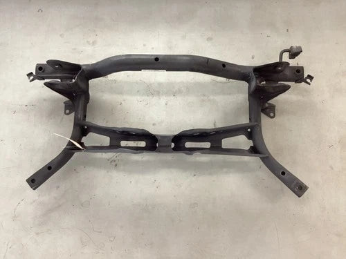 2015-2021 VOLKSWAGEN GTI S REAR SUSPENSION SUBFRAME CROSSMEMBER CRADLE OEM used OEM rear subframe and crossmember