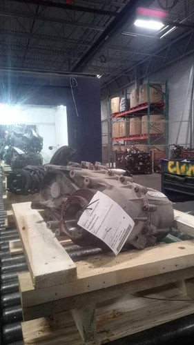 Used OEM 2018 Jeep Wrangler Transfer Case Assembly Grey 6 Month Warranty used OEM transfer case