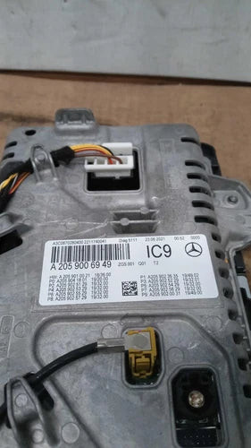 2021 Mercedes-Benz Mercedes glc-class 205 Type C300 Used OEM instrument cluster used OEM instrument cluster