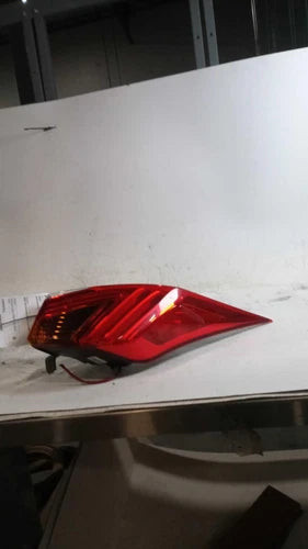 2018 Lexus is300 quarter panel mounte Used OEM tail light used OEM tail light