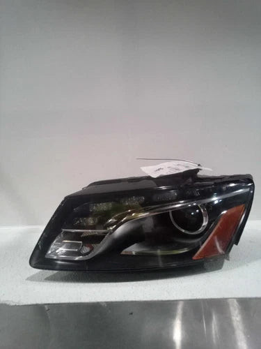 Used OEM White Headlight Assembly for Audi Q5 2011 LH SUV used OEM headlight