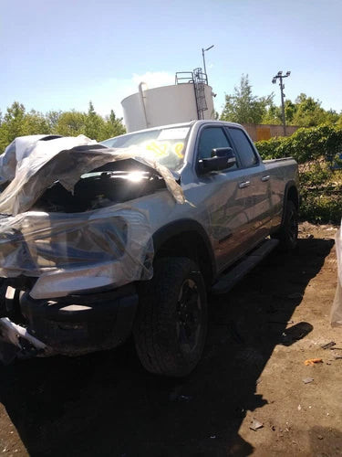 2020 Ram 1500 Transfer Case Assembly 4WD OEM Used Silver 105K Miles used OEM transfer case