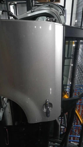 2013 Kia Sorento electric L. w/o lo Used OEM complete door assembly used OEM complete door assembly