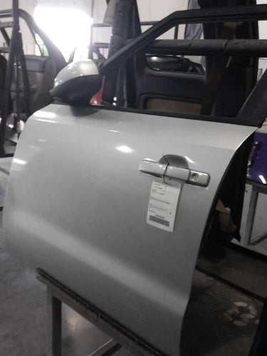 2016 Kia Soul Left Silver OEM Door Used L Side Front Left Salvage used OEM complete door assembly