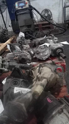 2015 Chevrolet Silverado 1500 Differential Carrier Assembly Used OEM White used OEM differential carrier
