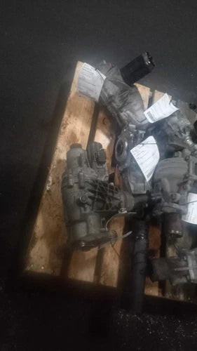 2020 Jeep Renegade Transfer Case Assembly Black OEM 6 Mo Warranty Used used OEM transfer case