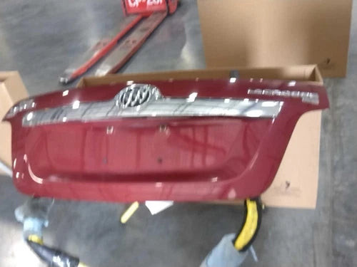2010 Buick Lacrosse w/o spoiler w/o rear view camera Used OEM deck lid used OEM deck lid