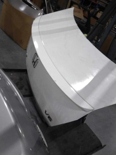 2012 Honda Accord White Tailgate OEM Used W/ Spoiler 168K VIN 1HGCS2B87CA used OEM spoiler