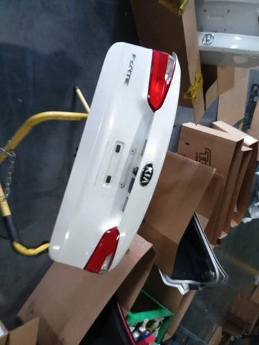 2016 Kia Forte White OEM Tailgate 100K Miles Used Salvage Part used OEM liftgate or tailgate