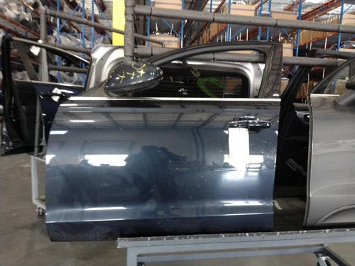 2016 Audi a6 Front Left Used OEM complete door assembly used OEM complete door assembly