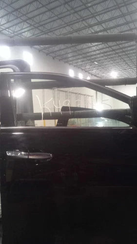 Used 2015 Hyundai Santa Fe RH Black Door OEM R Passenger Side Salvage used OEM complete door assembly