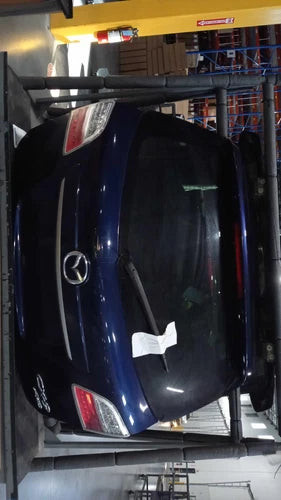 Mazda CX-9 Tailgate OEM Used 2010 Spoiler Manual Lift Gray Unknown used OEM spoiler