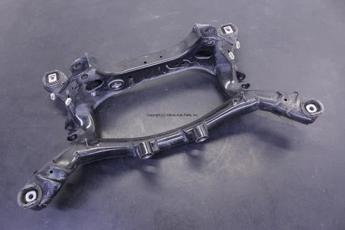 BMW 435i F32 COUPE 2014 2015 2016 REAR UNDERCARRIAGE CROSSMEMBER SUBFRAME OEM used OEM rear subframe and crossmember