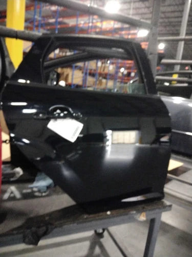 2017 Ford Focus electric window w/ Used OEM complete door assembly used OEM complete door assembly