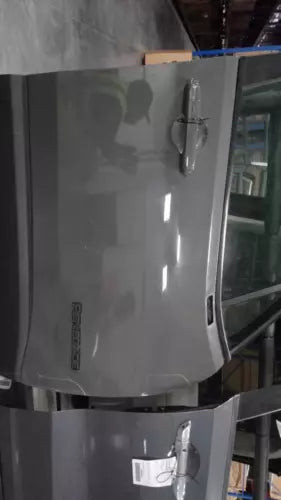 Jeep Renegade 2022 R Door Grey OEM Used 35000 Miles Right Side used OEM complete door assembly
