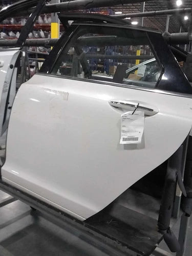 2015 Lincoln Mkz electric Rear Left Used OEM complete door assembly used OEM complete door assembly