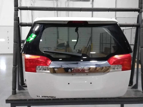 2016 GMC Terrain Tailgate OEM Used White Fits 2.4L 3.0L 3.6L Models used OEM liftgate or tailgate