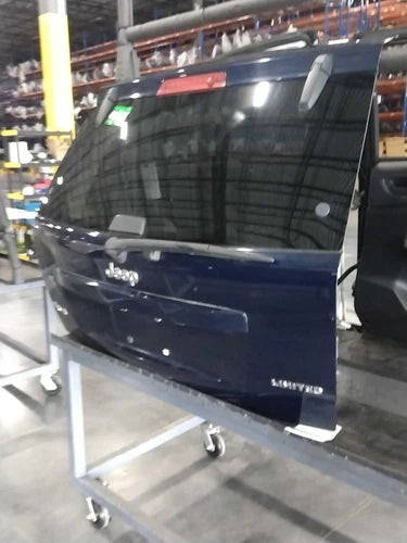 2005 Jeep Grand cherokee Used OEM deck lid used OEM deck lid