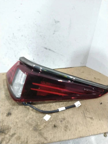 2021 Lexus es350 North America built Used OEM tail light used OEM tail light