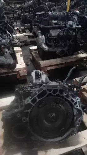 2016 Kia Sorento Automatic Transmission Assembly OEM Silver Used used OEM transmission assembly