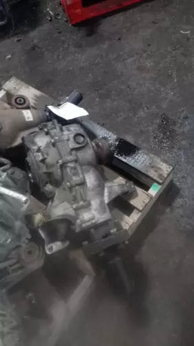 Used OEM Kia Stinger Differential Carrier Assembly 2018 79000 Miles used OEM differential carrier