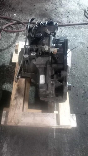 2014 Chevrolet Equinox AT AWD 2.4 Gra Used OEM transmission assembly used OEM transmission assembly