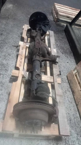 2014 Cadillac Escalade esv 8-1/2`` ring gear Used OEM axle assembly used OEM axle assembly